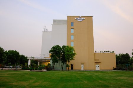 Country Inn & Suites by Radisson Gurugram (5)